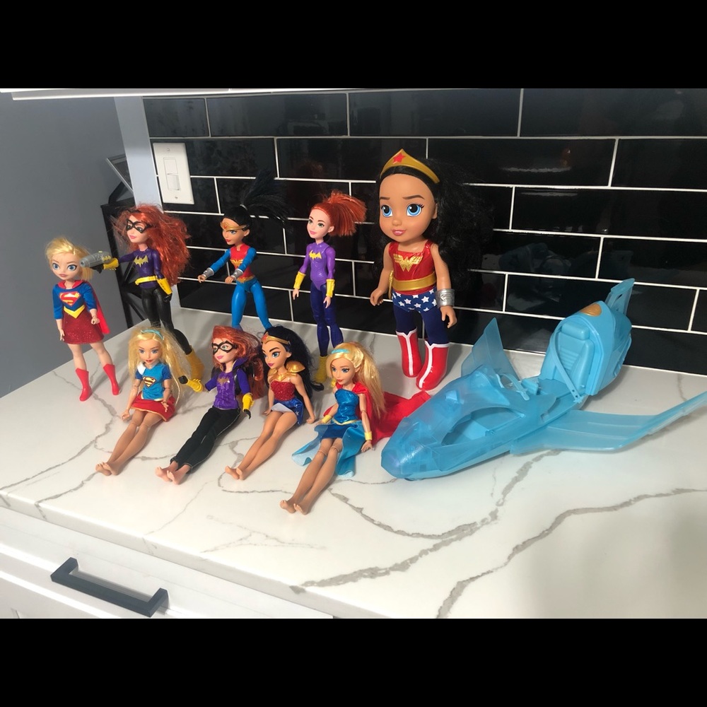 Dc super hero girls dolls
